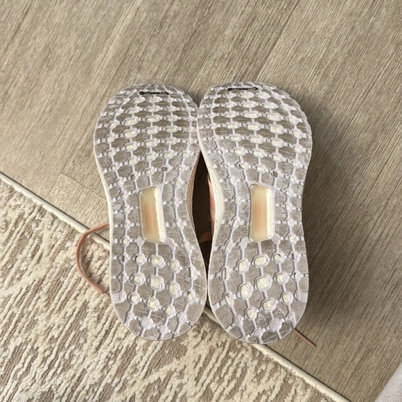 adidas womens Ultraboost 20 Pink/Pink/White women 7.5 - Picture 5 of 8